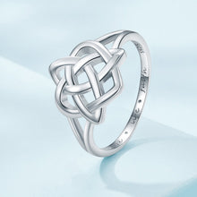 将图片加载到图库查看器，925 Sterling Silver Ring Size 6.0 with Platinum Plating

