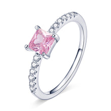 将图片加载到图库查看器，925 Sterling Silver Ring Size 6.0 with Pavé Setting CZ and Platinum Plating
