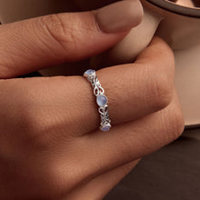 Load image into Gallery viewer, S925 Sterling Silver 4mm Plated Platinum Ring for Women Size 6.0
