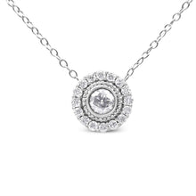 将图片加载到图库查看器，.925 Sterling Silver 1/2 Cttw Round Diamond Halo Circle Pendant 18" Necklace (I-J Color, I2-I3 Clarity)
