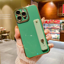 将图片加载到图库查看器，Elegant Adjustable Wrist Strap Hand Band Case For iPhone 12 13 11 14 Pro Max X XS Max XR 14 plus Case with Strap Luxury Plating Gold Bumper Phone Cover Wristband Kickstand Full Body Protective Slim Case Luxury Candy Color Phone Holder Colorful Iphone Case
