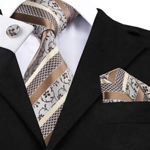 Load image into Gallery viewer, Elegant Business Yellow Gold Ties Men Charming Handkerchiefs Cufflinks Set Unique Design Men Tie Set For Wedding Suit
