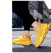 将图片加载到图库查看器，Elegant Sneakers Men Sports Running Shoes Fashion Couple Causal Shoes Fashion Flats Breathable Athletic Lightweight Non Slip Athletic Walking Jogging Sneakers
