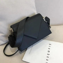 Load image into Gallery viewer, Elegant Women's Crossbody Bags, Luxury Handbags Bags Designer PU Leather Female Travel Shoulder Bags
