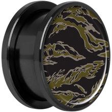 将图片加载到图库查看器，Tiger Camo Print Black Anodized Screw Fit Plug Set 18mm
