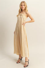 Load image into Gallery viewer, Knotted Detail Halter Neck Flowy Maxi Dress Elegant and Chic Halter Neck Dress with Flowy Maxi Length for Formal Events
