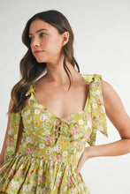将图片加载到图库查看器，Floral Print Shoulder Tie Layered Mini Dress For Women – Fresh Floral Design, Fluttering Adjustable Shoulder Tie, Layered Mini Dress, Trendy Summer Outfit
