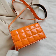将图片加载到图库查看器，Fabulous Luxury Shoulder Bag Shiny Pu Leather Crossbody Bags For Women Small Flap Handbag Designer Female Messenger Bags

