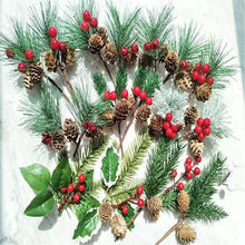 将图片加载到图库查看器，Fake Snow Frost Pine Branch Cone Berry Holly Christmas Tree Christmas Ornament
