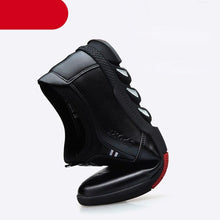 Load image into Gallery viewer, Fashion Black Men's Popular Casual Flat Shoes Outdoor Soft Soled Travel Sneakers Leather Business Non Slip Breathable Sneakers Loafers Comfort Walking Shoes For Business Work Office
