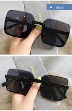 Load image into Gallery viewer, Fashion Design Women Square Sunglasses Big Frame Style Oversized Fashionable Sun Glasses For Men Popular Trendy Style Sunglasses UV400 Protection Sun Glasses

