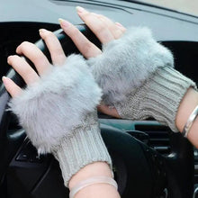 将图片加载到图库查看器，Fashion Fingerless Warm Wool Knitted Classic Fur Half One Size Finger Gloves For Women Cute Soft And Comfortable Trendy Fashion Stretchy Gloves For Women
