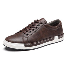 将图片加载到图库查看器，Fashion Leather Mens Shoes Soft High Quality Mens Casual Shoes Flat Footwear Classic Black White Men Fashion Walking Shoes Comfortable Modern Design
