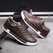 将图片加载到图库查看器，Fashion Leather Mens Shoes Soft High Quality Mens Casual Shoes Flat Footwear Classic Black White Men Fashion Walking Shoes Comfortable Modern Design
