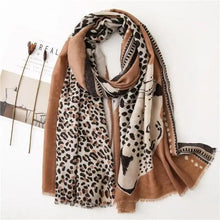 将图片加载到图库查看器，Fashion Leopard Scarf Women High Quality Autumn Winter Wrap Stylish Casual Wear Scarfs For Women Elegant Women's Scarf Fashion Scarf
