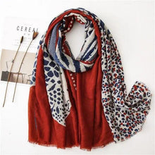 将图片加载到图库查看器，Fashion Leopard Scarf Women High Quality Autumn Winter Wrap Stylish Casual Wear Scarfs For Women Elegant Women's Scarf Fashion Scarf
