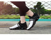 Load image into Gallery viewer, Fashion Men's Walking Sneakers Breathable Running Sports Outdoor Cushioning Sneakers Running Elegant Soft Comfortable Athletic Running Sneakers
