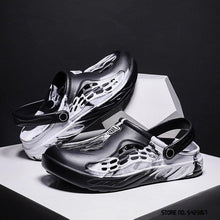 将图片加载到图库查看器，Fashion Men Sandals Summer Hole Rubber Clogs Garden Shoes Beach Flat Slippers Slip On Beach Sandals Lightweight Slippers Water Shoes
