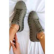 Load image into Gallery viewer, Fashion Spring New Purple Shoes Platform Sneakers Women Tenis Casual Shoes Lightweight Comfortable Vulcanize Shoes Luxury Fashion Womens Leather Sneakers
