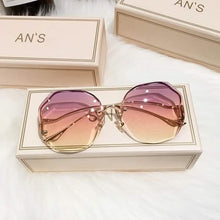 Load image into Gallery viewer, 3-Pack: Fashion Tea Gradient Sunglasses
