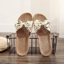 Load image into Gallery viewer, Fashion Woman Beach Floral Pattern Butterfly Knot Slippers Unique Flat Flip Flops Design For Women Outdoor Home Slippers
