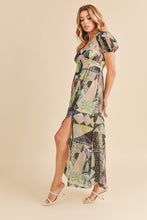 将图片加载到图库查看器，Lace Detail Slit Geometric Print Short Sleeve Maxi Comfortable Dress For Women, Elegant Lace, Alluring Slit, Sophisticated Geometric Print for Casual &amp; Dressy Occasions
