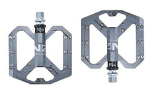 将图片加载到图库查看器，Flat Foot Ultralight Mountain Bike Pedals CNC Aluminum Alloy Sealed 3 Bearing Anti-slip Bicycle Pedals Bicycle Bike Pedals CNC Machined Platform Pedal 3 Sealed Bearings Bicycle Pedal For Adult And Youth With Non-Slip
