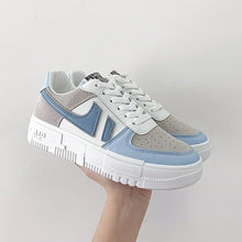 Load image into Gallery viewer, Flats Women's Sneakers  Casual Breathable Female Lace Up Woman Comfort Walking Shoes White Women Breathable Sneakers Casual Sports Flat Low Top Sneaker Lace-up Classic Design
