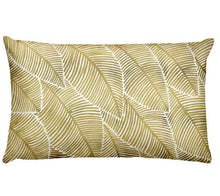 将图片加载到图库查看器，Flowers Birds Green Plants Printed Waist Pillowcase Home Pillow Decoration Tropical Green Texture Exotic Flower Cotton Linen Outdoor Pillow Cases Sofa Bed Throw Pillow 50x30CM
