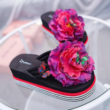 Load image into Gallery viewer, Flowers Slippers Summer Flip Flops Womans Platform Shoes Slide Heel Thick Beach Shower Slippers Quick Drying Pool Slides Beach Sandals Open Toe Indoor House Slippers

