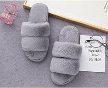 将图片加载到图库查看器，Fluffy Slippers Women Cozy Faux Fur Cross Indoor Floor Slides Flat Soft Furry Shoes Fluffy Furry Fur Slippers Flip Flop Open Toe Cozy House Memory Foam Sandals Slides Soft Flat Comfy Slippers
