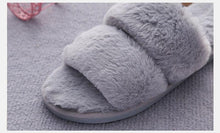 将图片加载到图库查看器，Fluffy Slippers Women Cozy Faux Fur Cross Indoor Floor Slides Flat Soft Furry Shoes Fluffy Furry Fur Slippers Flip Flop Open Toe Cozy House Memory Foam Sandals Slides Soft Flat Comfy Slippers
