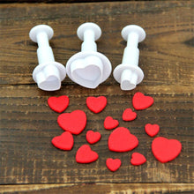 Load image into Gallery viewer, Fondant Cake Cookie Cutter Embossed Ejector Stamp Plunger Mold Kitchen Baking Cake Decorating Tools  Heart Shaped Cookie Mold Hand Press Cookie Dessert Cutter Pastry Decoration Tool Mooncake Maker

