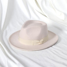 Load image into Gallery viewer, Gentleman New Fashion Men Fedoras Hat Jazz Hat With Bow Tie Fedora Hats Fashionable Classic Wide Brim  Hat Elegant Soft Outdoor Cap Casual Hat For Daily Wear
