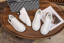 将图片加载到图库查看器，Genuine Leather Women Platform Sneakers Autumn Fashion Sports Little White Shoes Platform Flats Casual Lace Up Woman Comfort Walking Sneakers
