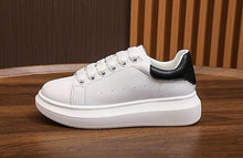 将图片加载到图库查看器，Genuine Leather Women Platform Sneakers Autumn Fashion Sports Little White Shoes Platform Flats Casual Lace Up Woman Comfort Walking Sneakers
