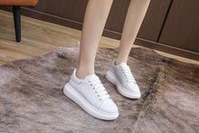 将图片加载到图库查看器，Genuine Leather Women Platform Sneakers Autumn Fashion Sports Little White Shoes Platform Flats Casual Lace Up Woman Comfort Walking Sneakers
