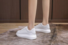 将图片加载到图库查看器，Genuine Leather Women Platform Sneakers Autumn Fashion Sports Little White Shoes Platform Flats Casual Lace Up Woman Comfort Walking Sneakers
