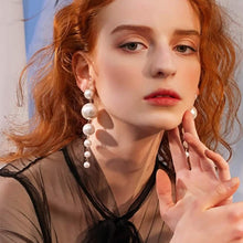 Load image into Gallery viewer, Gold Long Fringe Pearl Earrings
