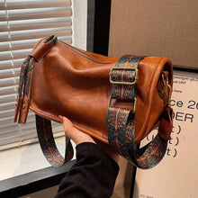 将图片加载到图库查看器，Graphic Pattern Zipper Crossbody Bag
