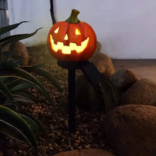 Load image into Gallery viewer, Halloween Jack-o '-lantern Solar Light
