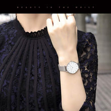 Load image into Gallery viewer, Hannah Martin High Quality Waterproof Ladies Watch
