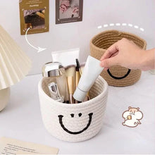 将图片加载到图库查看器，Happy Face Woven Storage Basket
