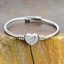 将图片加载到图库查看器，Heart Cable Initial Bracelet Hypoallergenic and Adjustable
