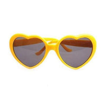 Load image into Gallery viewer, Heart Effect Diffraction Glasses That Turn Lights into Hearts Shaped Love Effects Glasses  Watch The Lights Change to Heart Shape At Night Diffraction Glasses For Unisex Sunglasses
