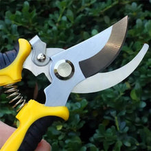 Load image into Gallery viewer, Heavy Duty Pruning Shears with Rust Proof Stainless Steel Blades Handheld Gardening Tools
