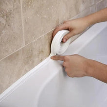 Load image into Gallery viewer, High Quality PVC Waterproof Wall Sticker Self Adhesive Sink Stove Crack Strip Kitchen Bathroom Bathtub Corner Sealant Tape Waterproof
