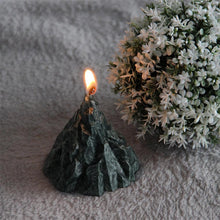 将图片加载到图库查看器，Home Decorative Aromatic Candles Scented Candles 3D Iceberg Shape Room Fragrance Candles Strong Fragrance Scent Stress Relief Gift for Women on Birthday Anniversary Aromatherapy Home Decoration
