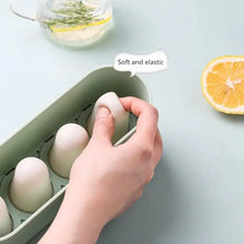 Load image into Gallery viewer, Home Ice Cream Mold Popsicle Tool Silicone 4-hole Popsicle Box Children Dessert Ice Cream Maker Kitchen Tools Diy Ice Cream
