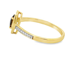 Load image into Gallery viewer, .42ct Quartz Diamond Ring 10KT Yellow Gold
